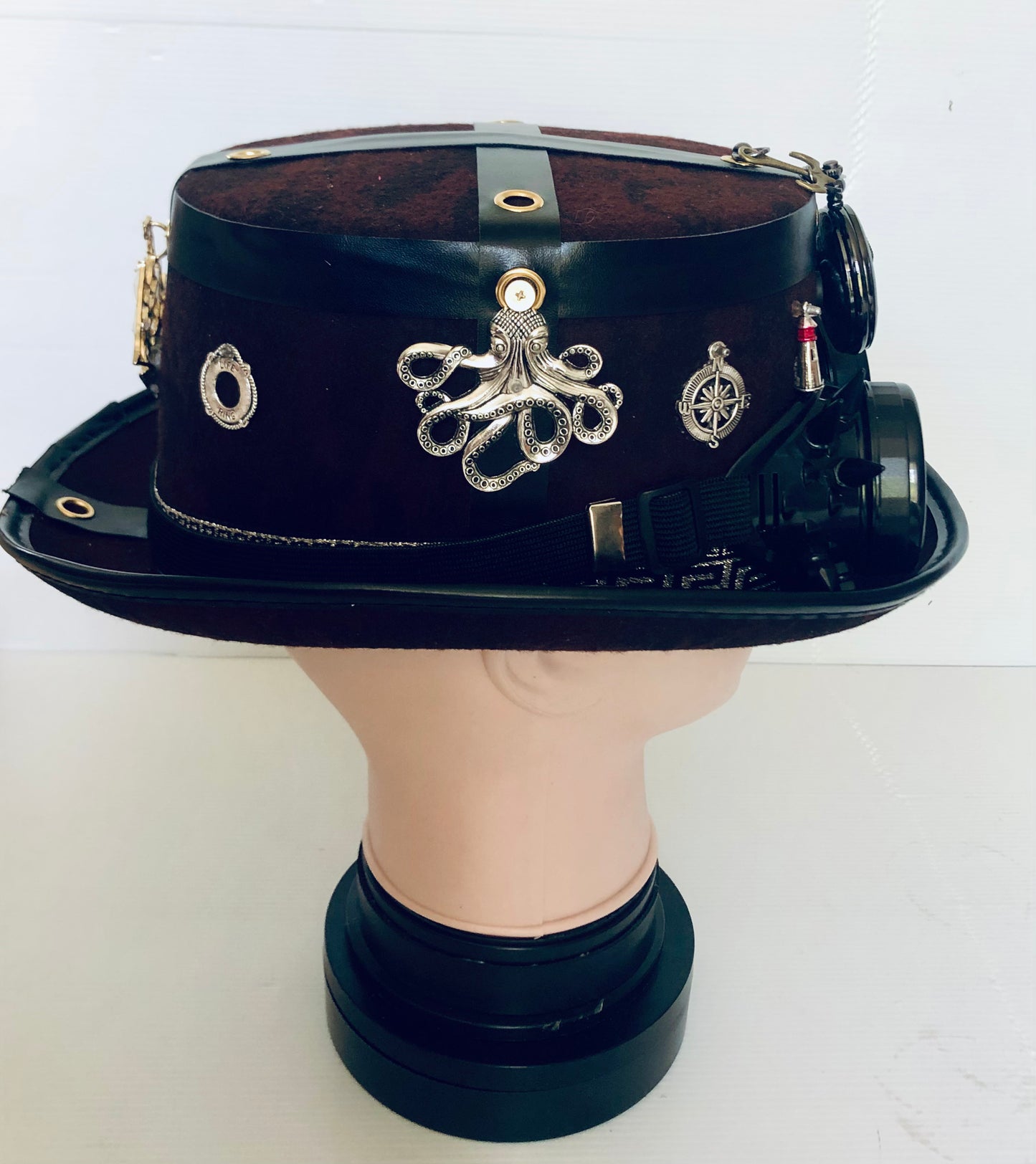 Steampunk Style Hat with Goggles (Item #390)