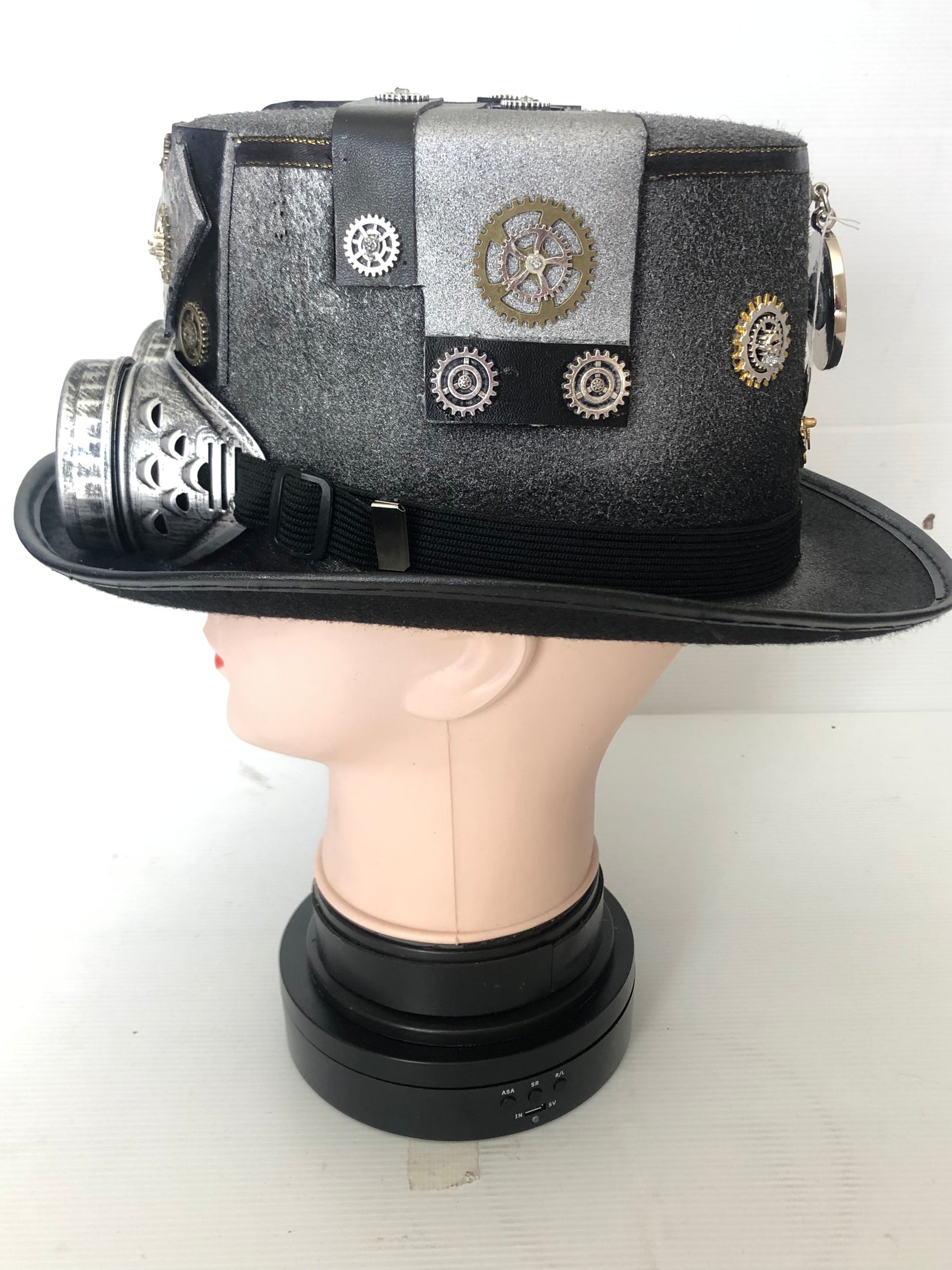 Steampunk Hat with Goggles (Item #371)