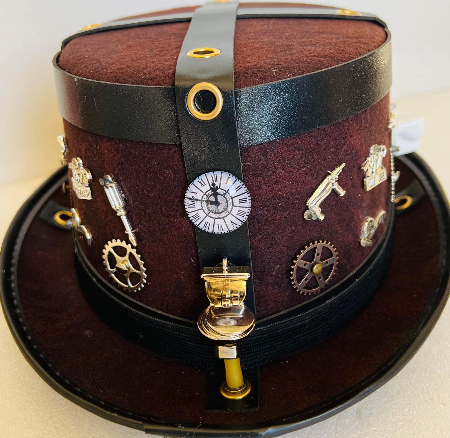 Steampunk Hat with Goggles (Item #195)