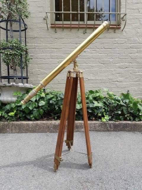 Shiny Brass 18" shiny brass Telescope with tripod
