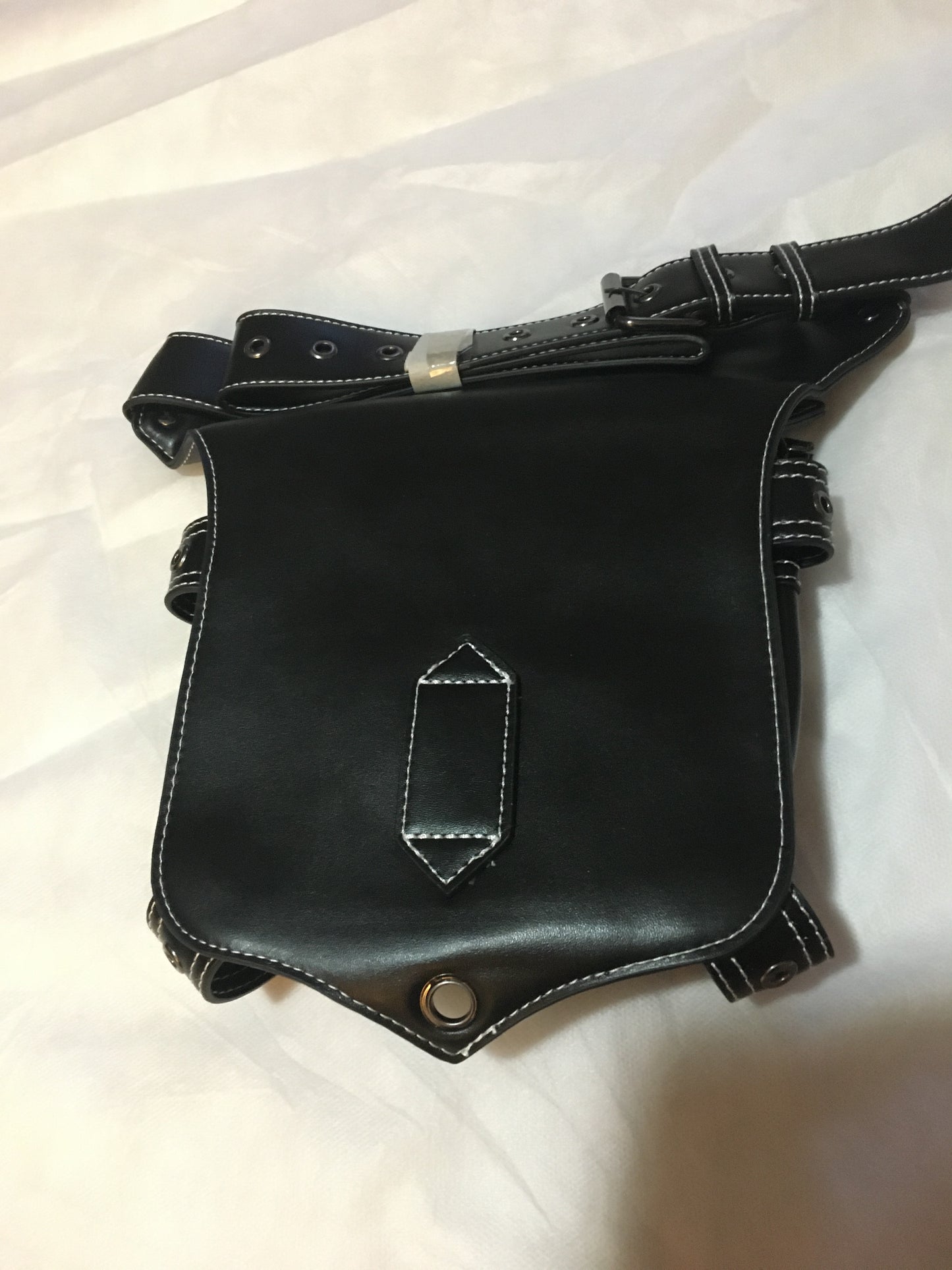 Steampunk waist and leg leather bag (Item #PB045-1)