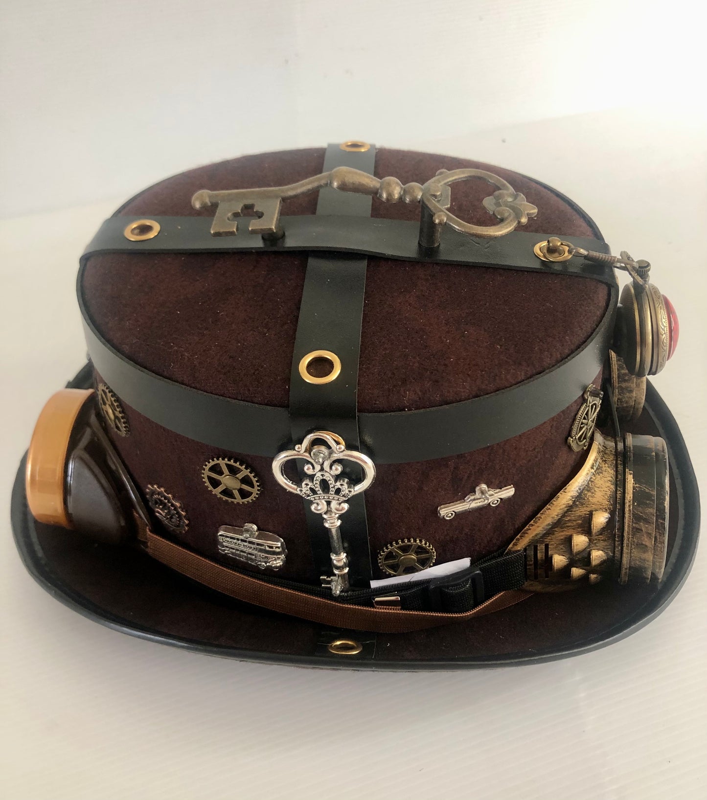 Steampunk Style Hat with Goggles (Item #310)