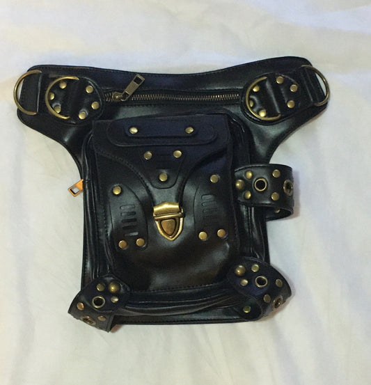 Steampunk leather bag (Item # PB030-1)